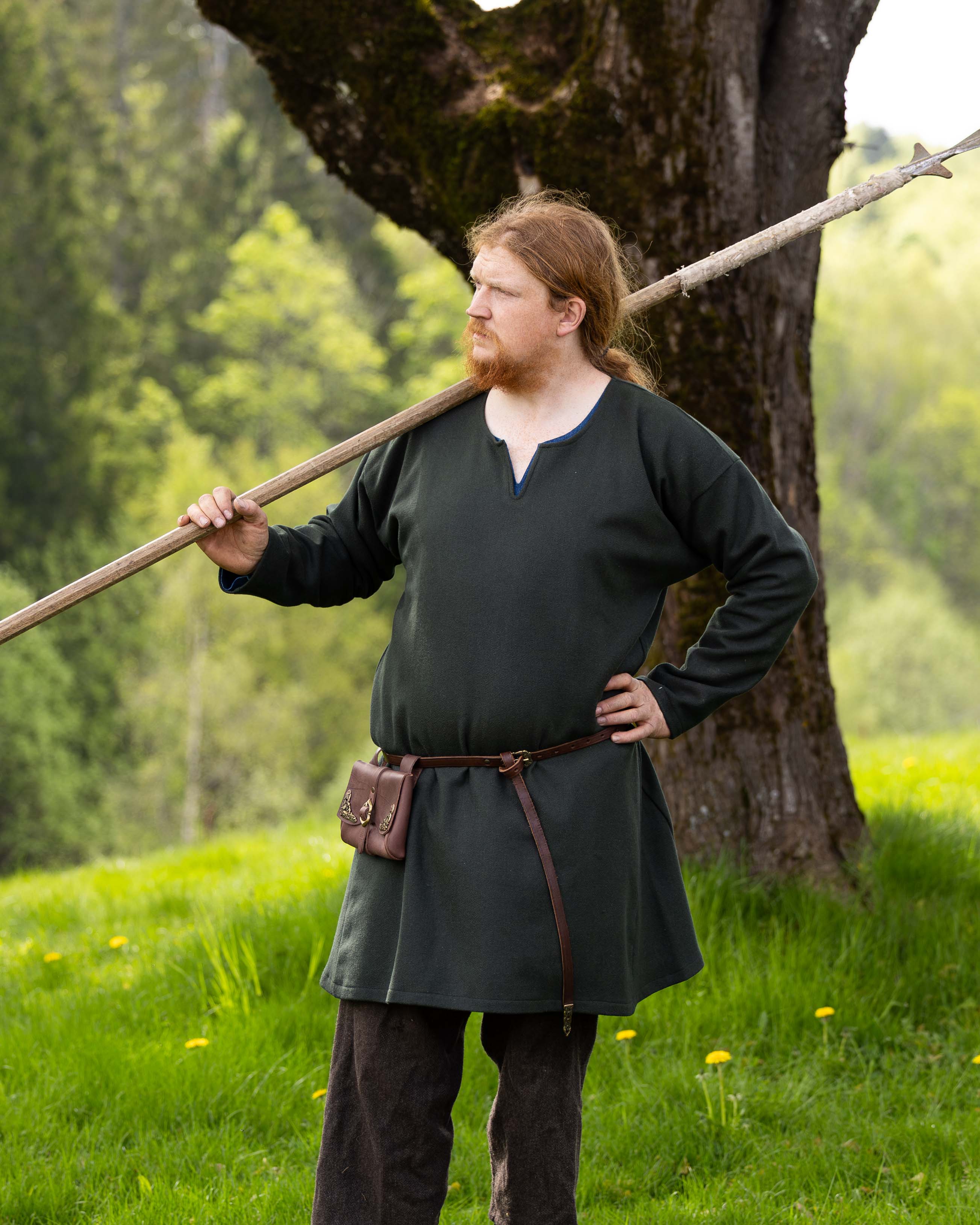 Modellen er 185 cm høy og bruker størrelse XL.