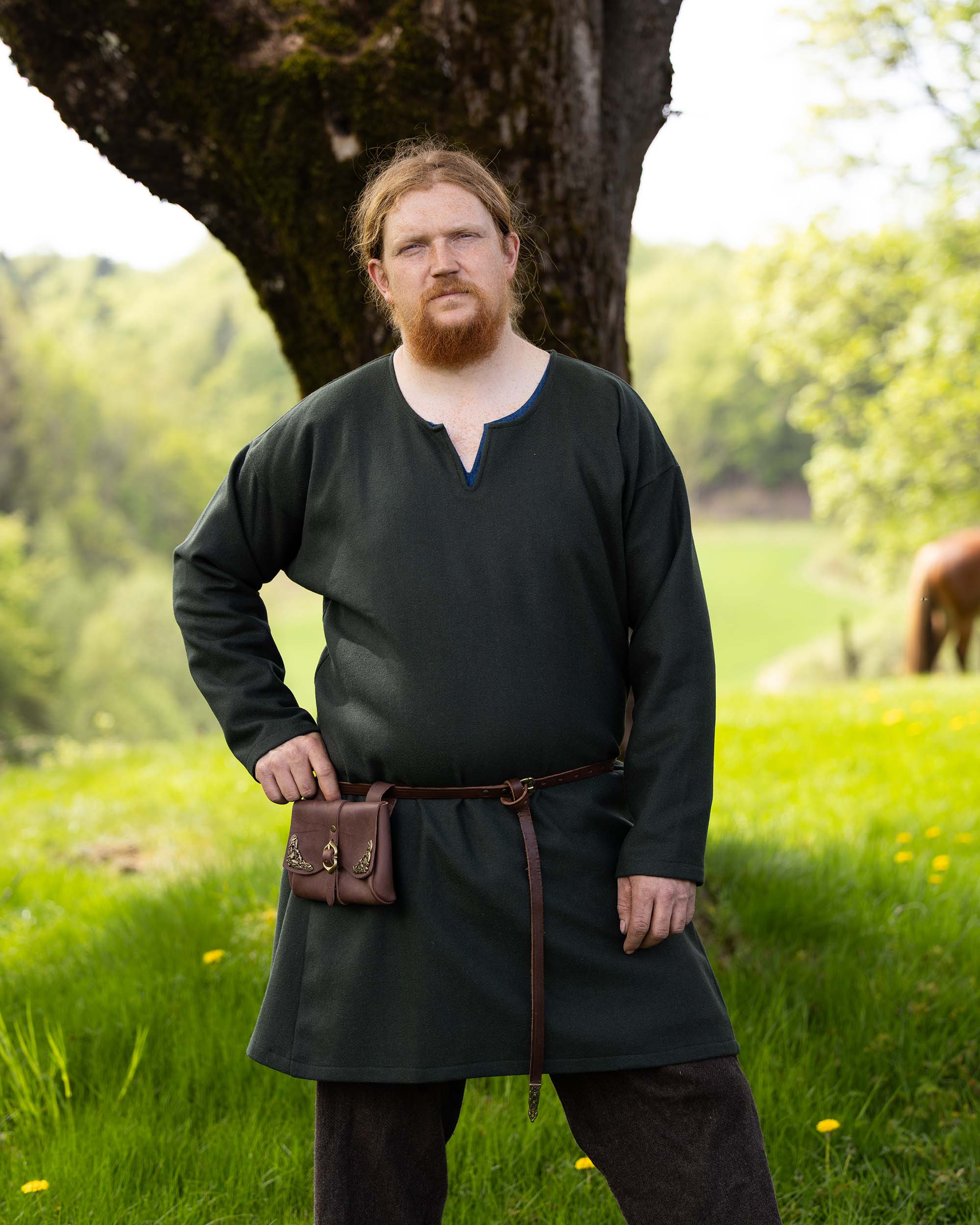 Modellen er 185 cm høy og bruker størrelse XL.