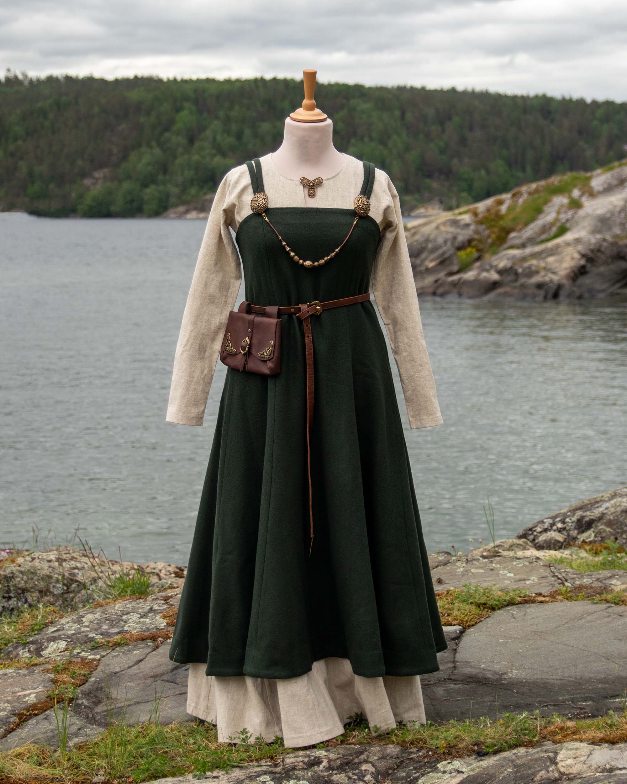 Komplett viking festdrakt