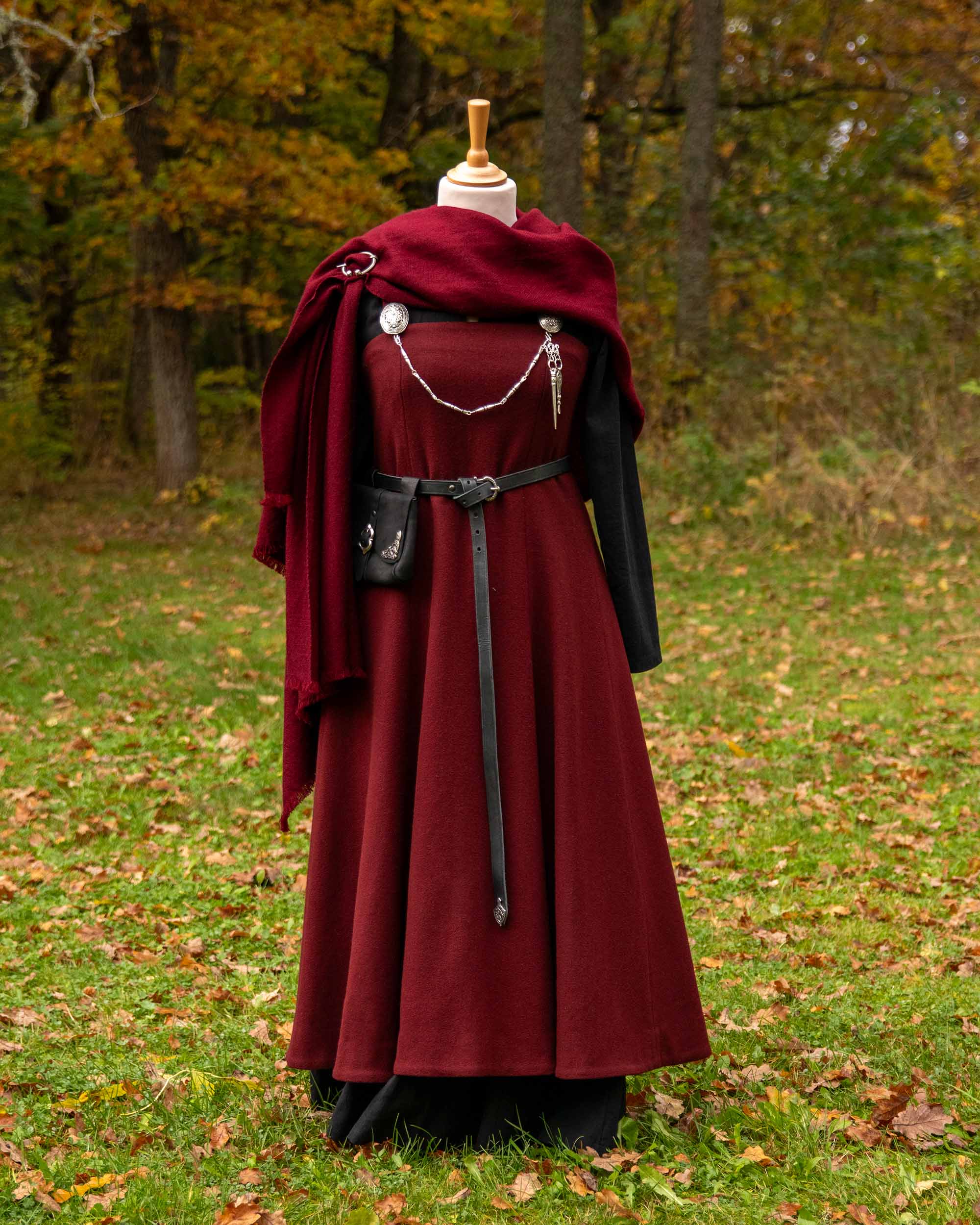 Komplett viking festdrakt