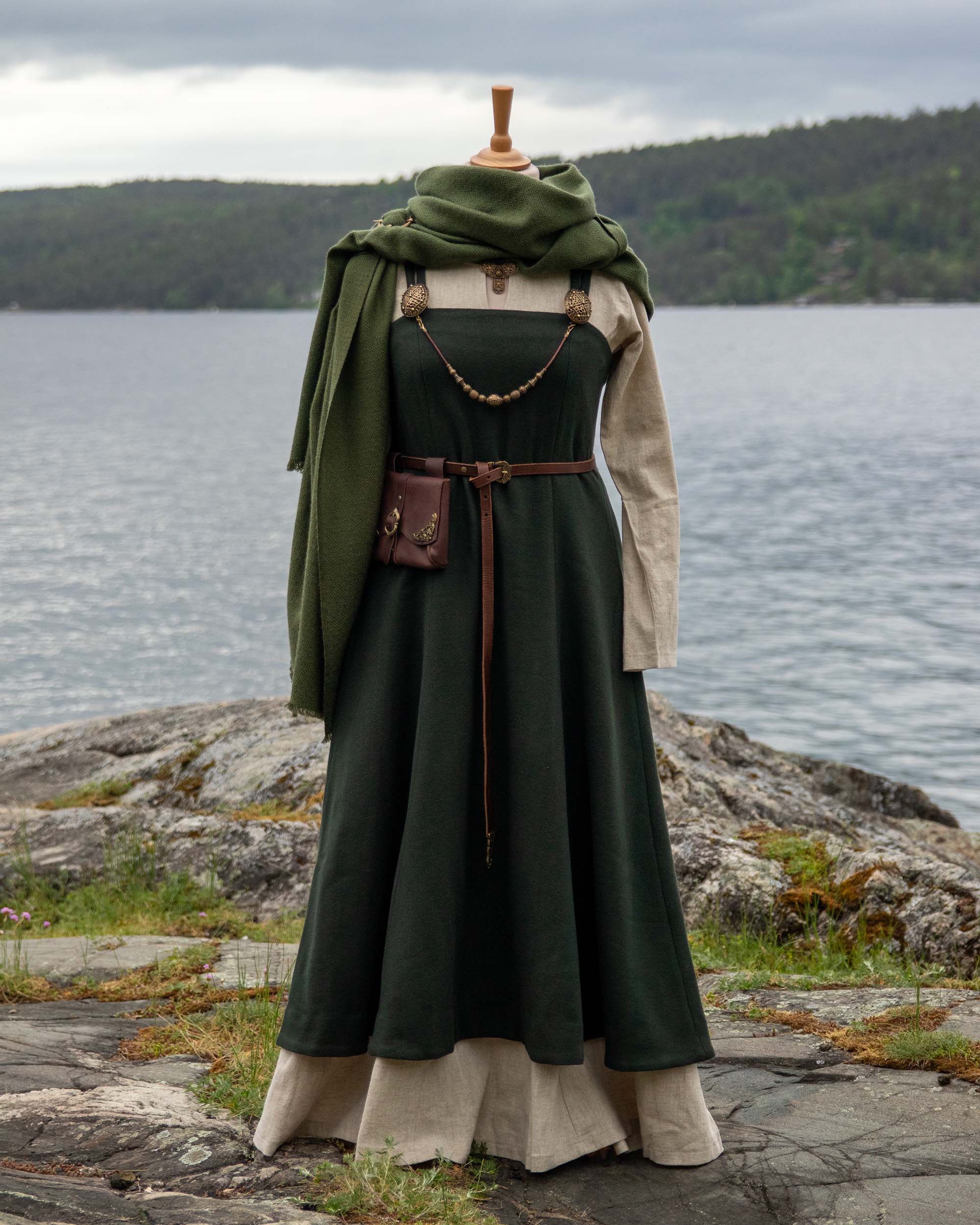 Komplett viking festdrakt