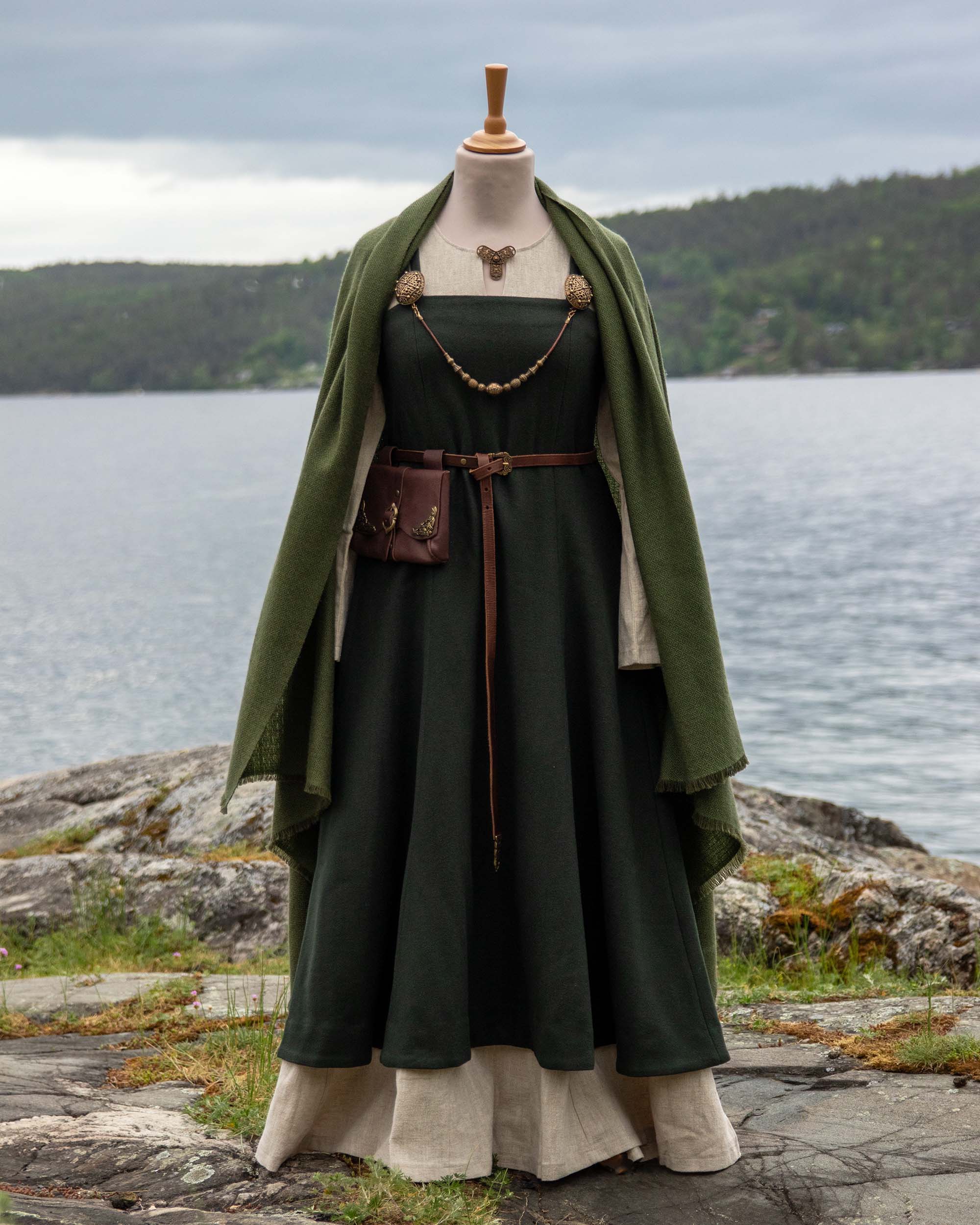 Komplett viking festdrakt