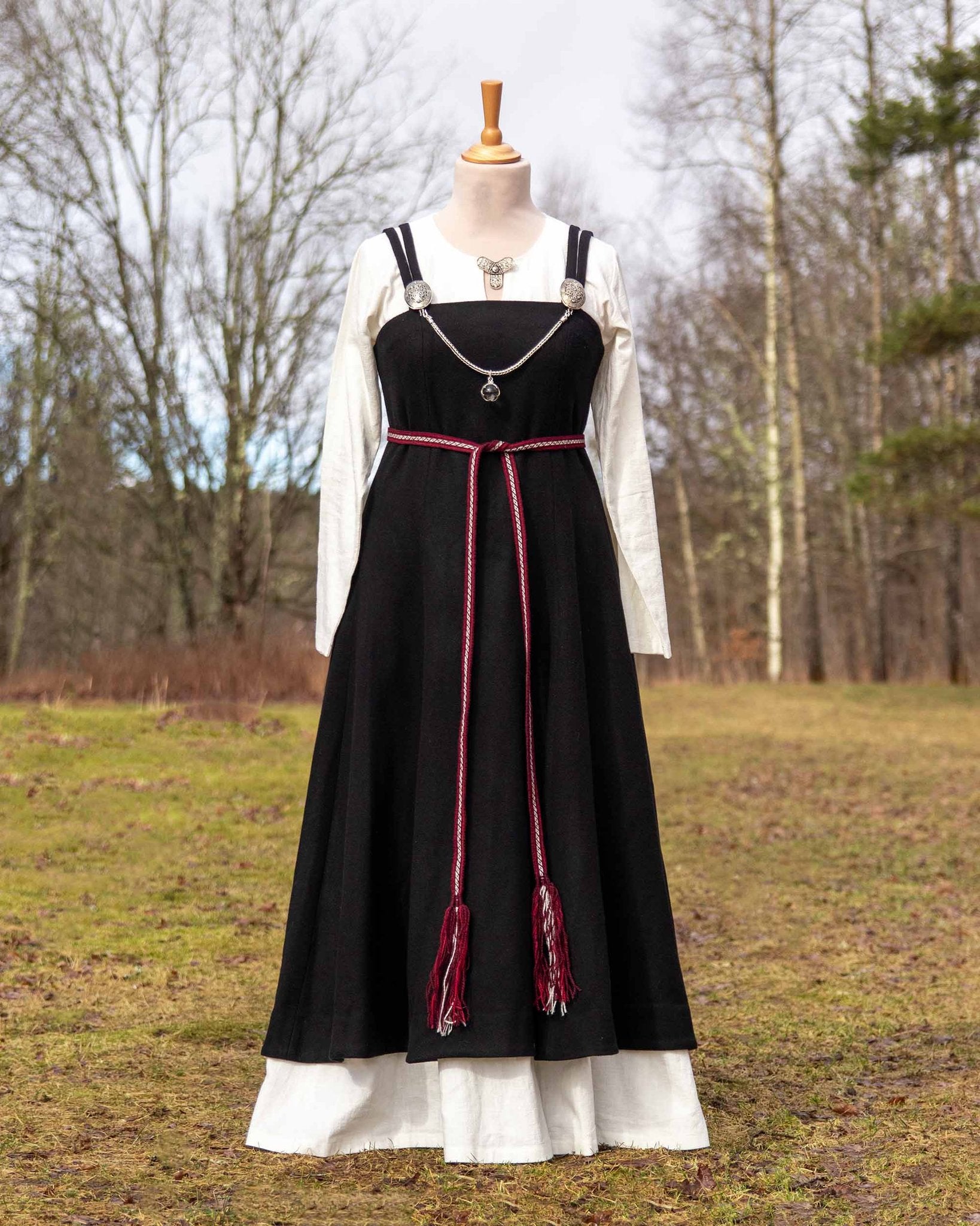 Komplett viking festdrakt