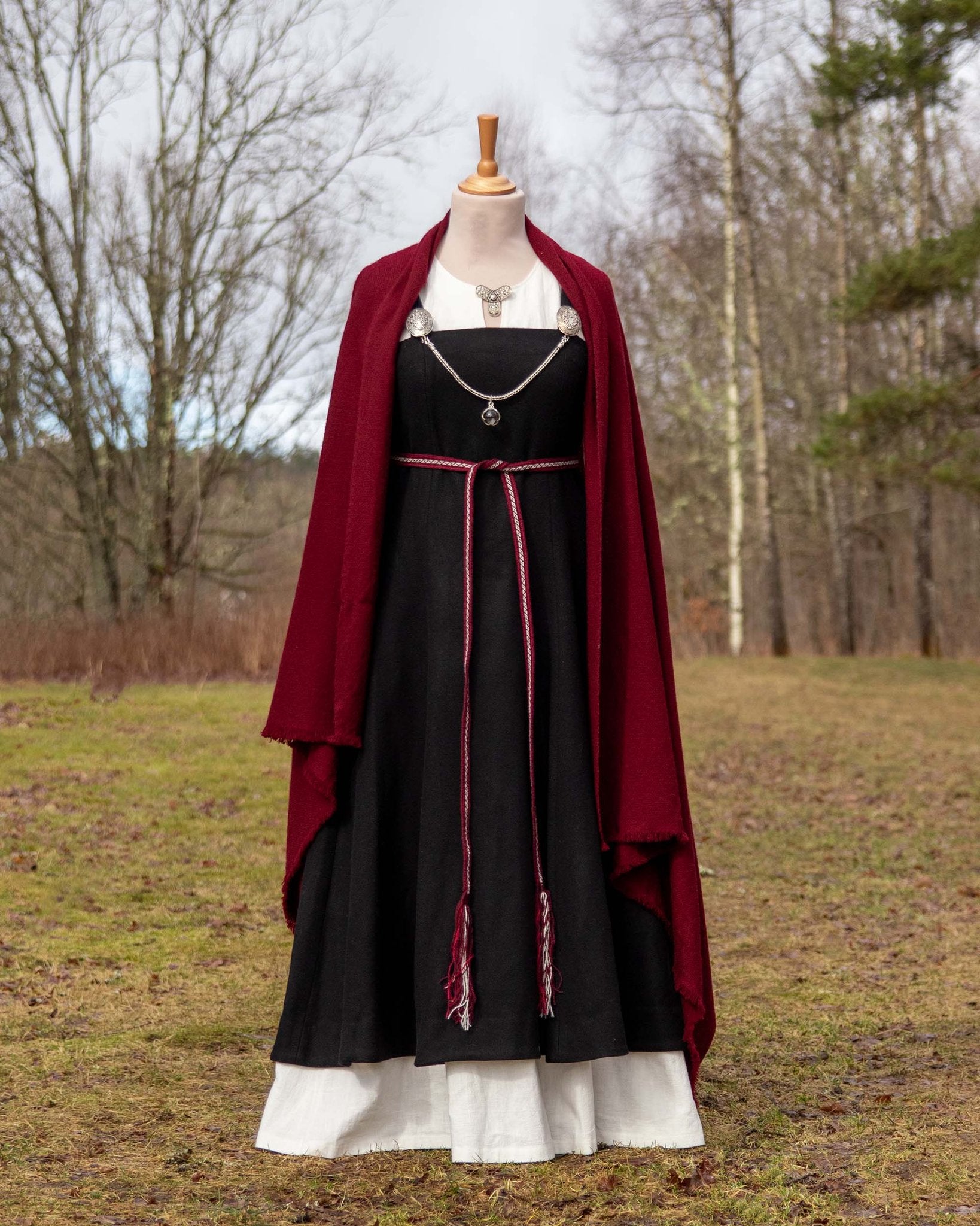 Komplett viking festdrakt