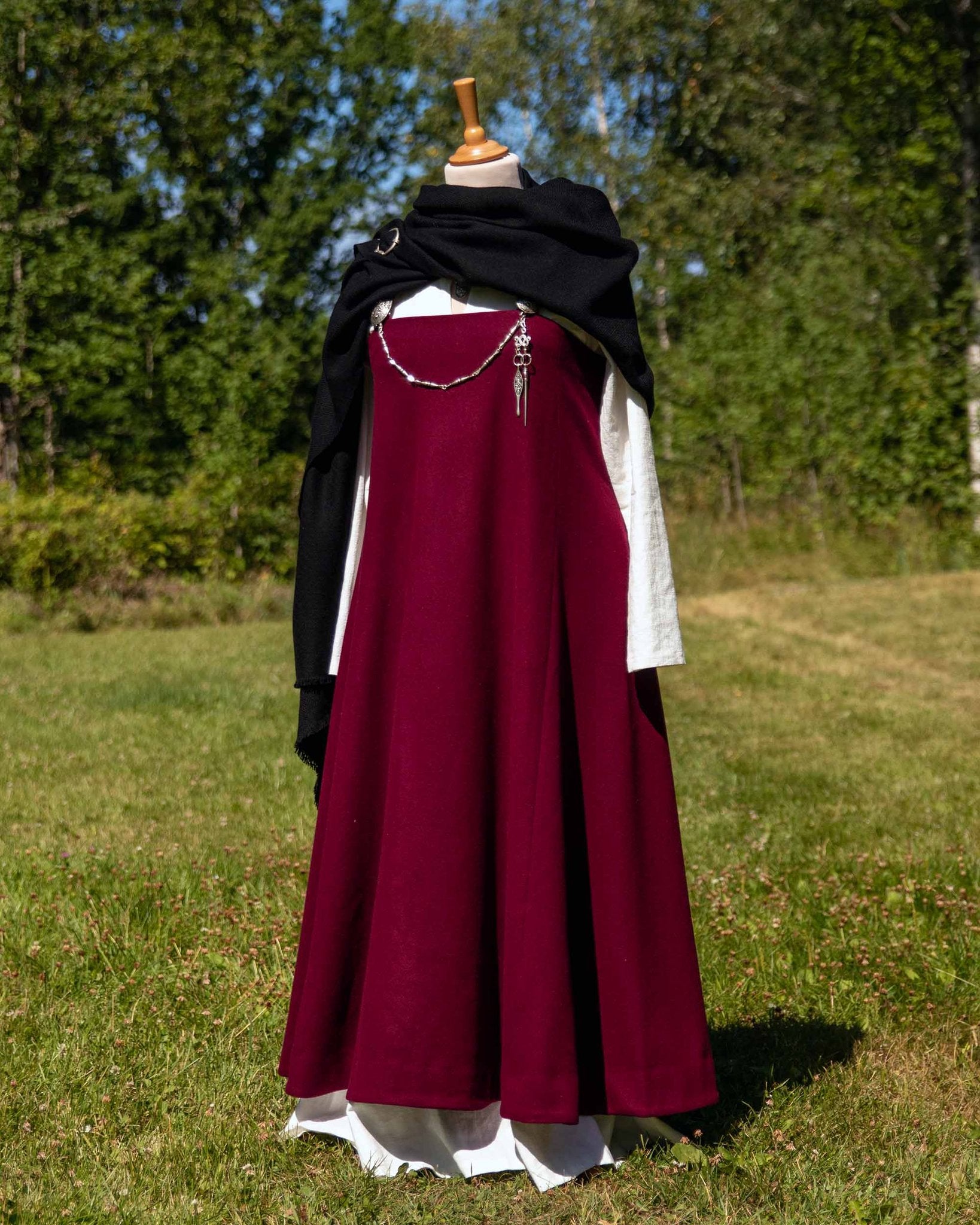 Komplett viking festdrakt